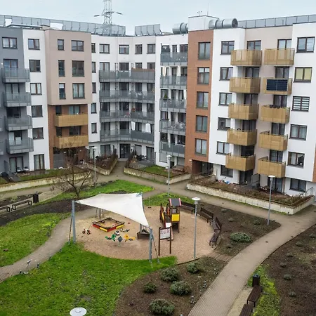 Апартаменти Modern With Balcony In By Renters Вроцлав