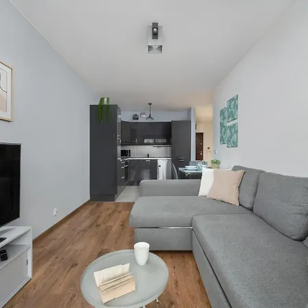Appartement Modern With Balcony In By Renters Wrocław